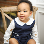 Gingerbread Man Peter Pan White Collar Knit Shirt