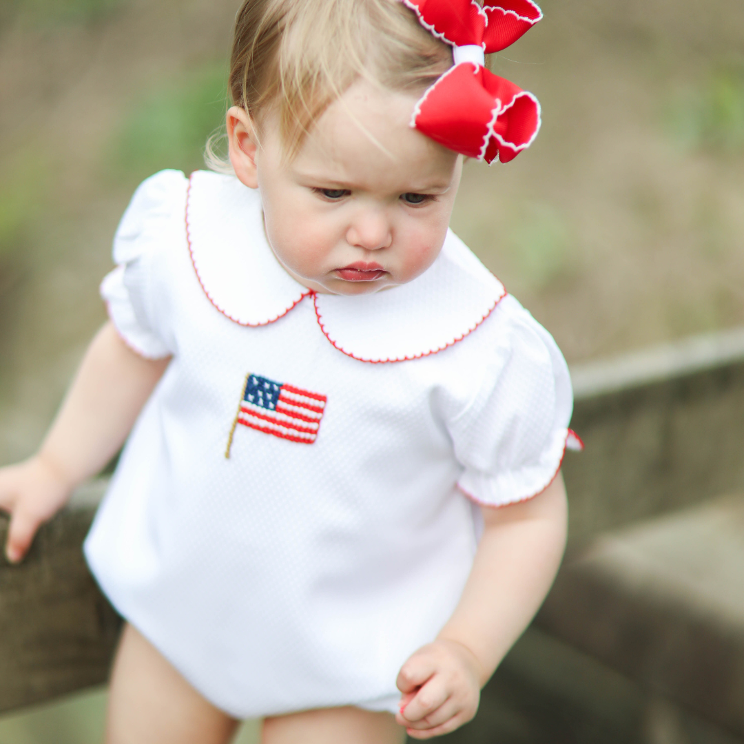 Girls Patriotic Honeycomb Flag Bubble