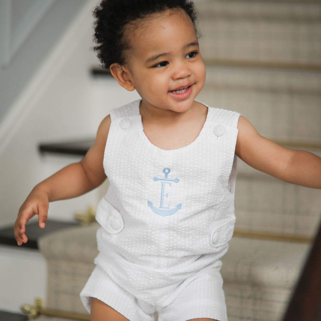 Connor Seersucker Shortall in White