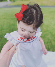 White Smocked Flag Bubble