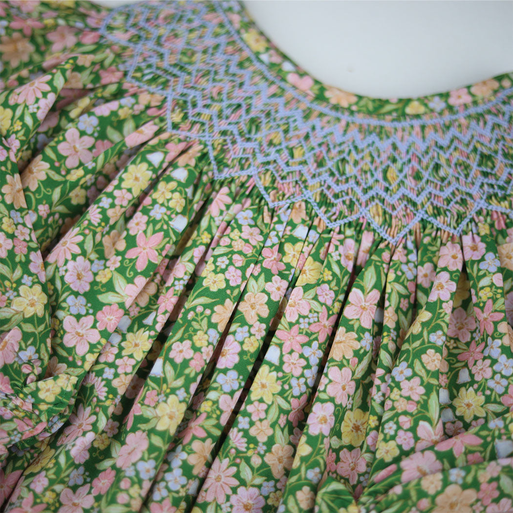 Green_Light_Blue_sets_floral_detail.jpg