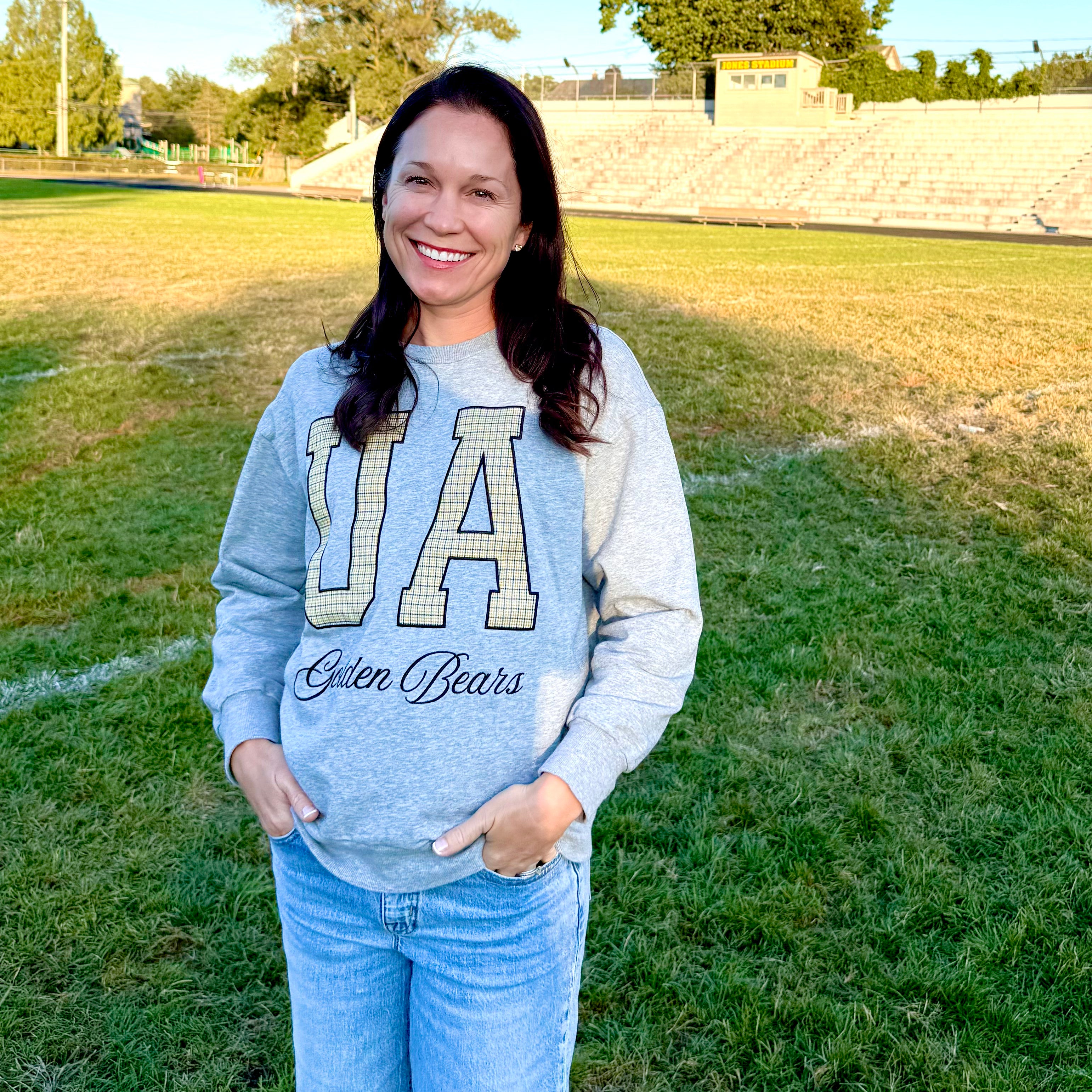 Women's Vintage Appliquéd Upper Arlington Sweatshirt